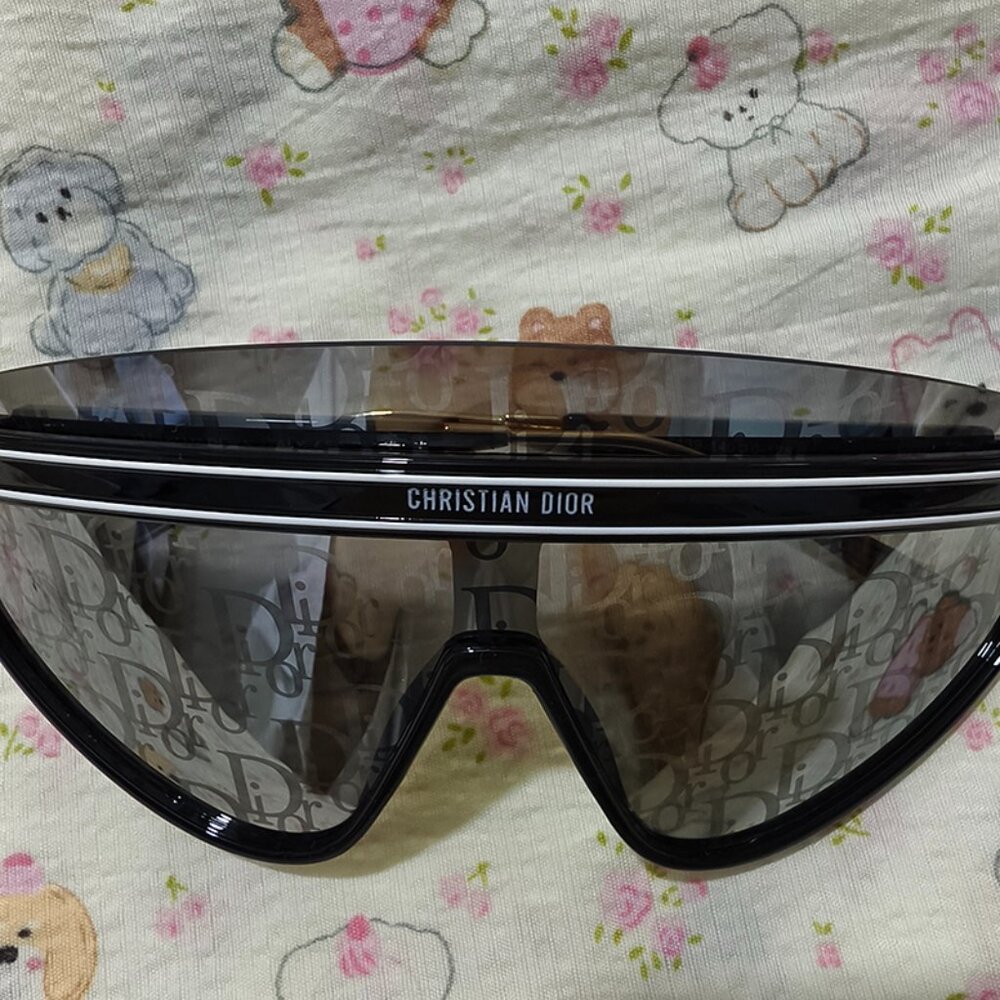 Dior Black Goggles - Picture 4 of 9